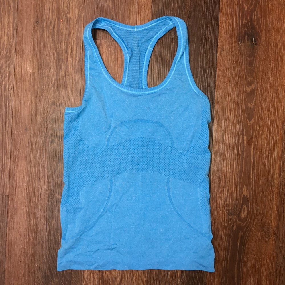 Blue lululemon tank size 4
